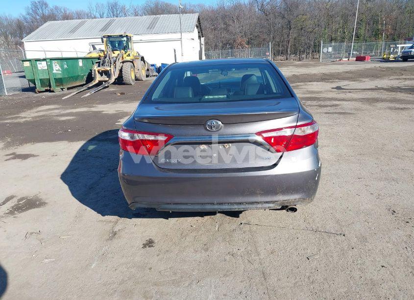 Photo 17 of 2015 Toyota Camry SE (VIN 4T1BF1FK5FU064697)