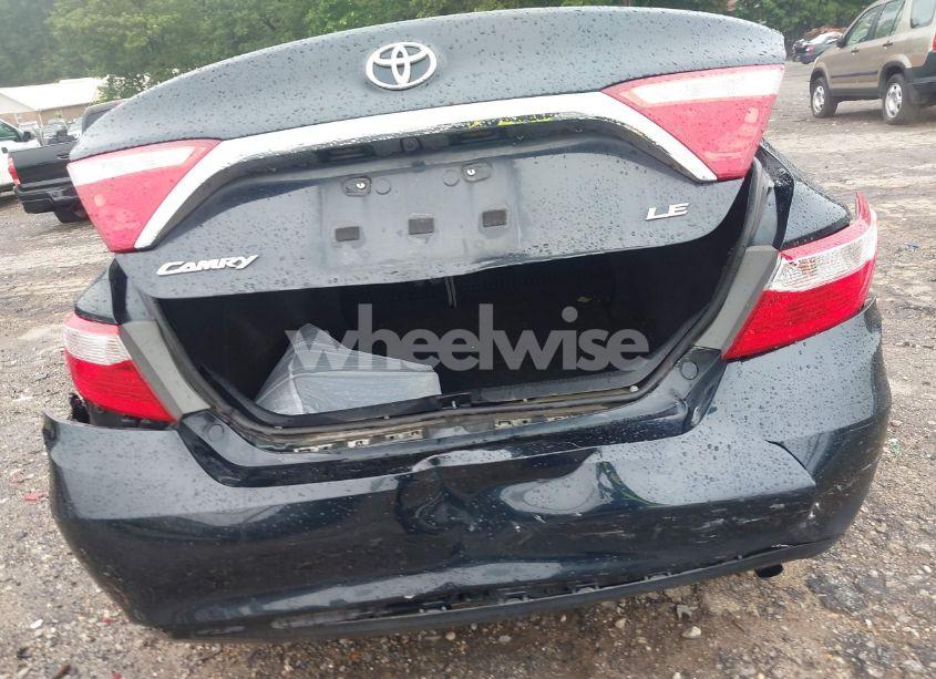 Photo 16 of 2015 Toyota Camry LE/SE/XLE/XSE (VIN 4T1BF1FK5FU105278)