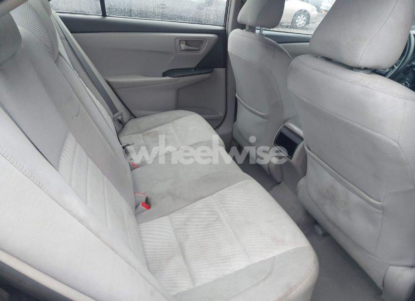 Photo 8 of 2015 Toyota Camry LE/SE/XLE/XSE (VIN 4T1BF1FK5FU105278)