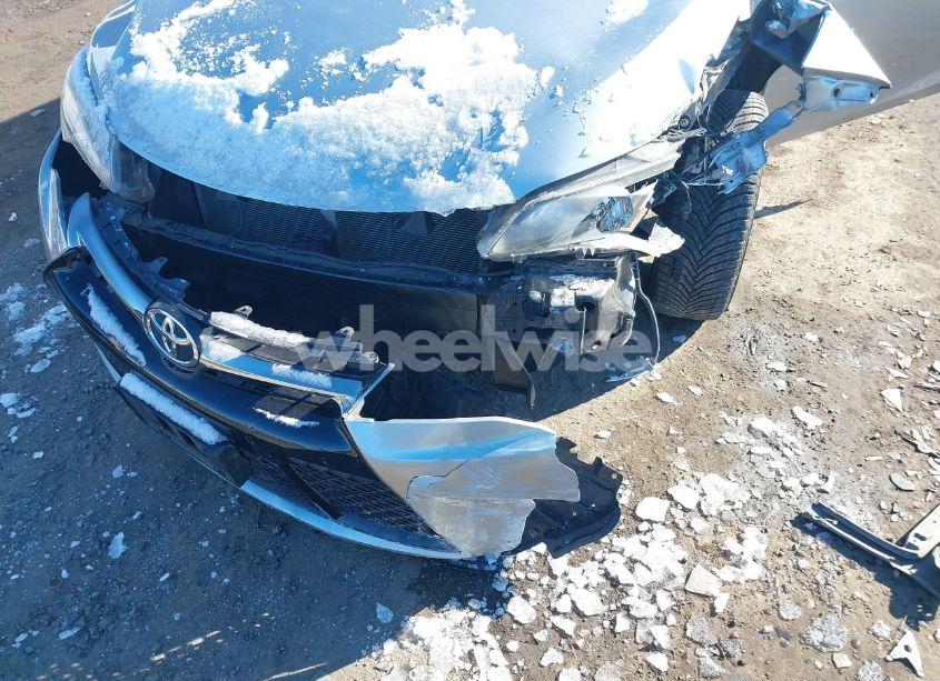 Photo 6 of 2015 Toyota Camry SE (VIN 4T1BF1FK5FU109878)