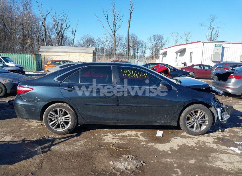 Photo 12 of 2015 Toyota Camry SE (VIN 4T1BF1FK5FU113770)