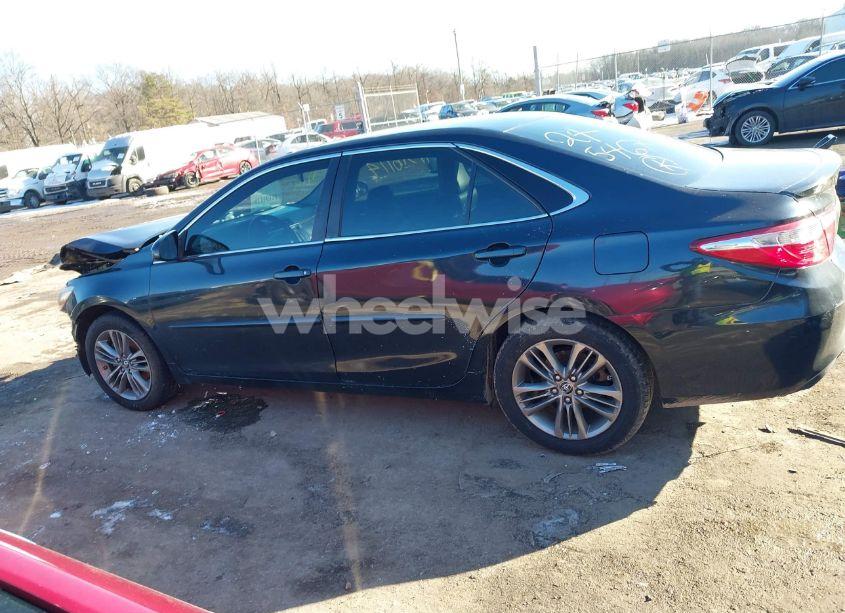 Photo 13 of 2015 Toyota Camry SE (VIN 4T1BF1FK5FU113770)