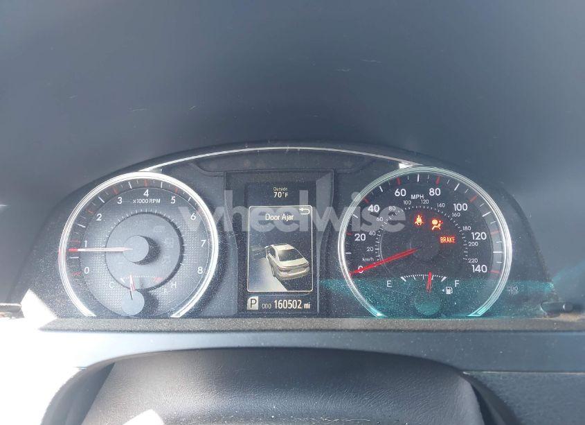 Photo 7 of 2015 Toyota Camry SE (VIN 4T1BF1FK5FU115342)