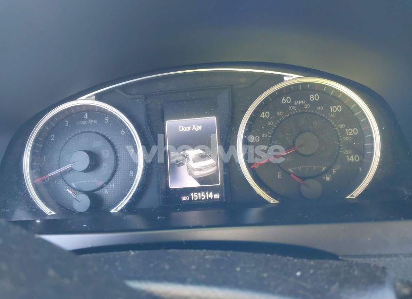 Photo 7 of 2015 Toyota Camry XSE (VIN 4T1BF1FK5FU475890)