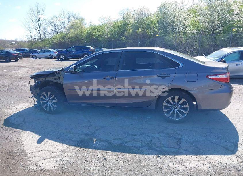Photo 15 of 2015 Toyota Camry XLE (VIN 4T1BF1FK5FU877473)