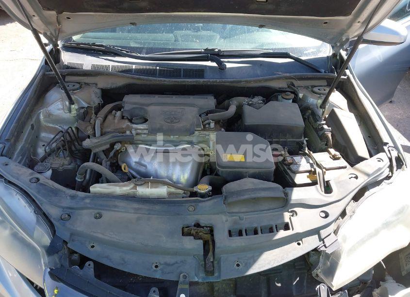 Photo 10 of 2015 Toyota Camry SE (VIN 4T1BF1FK5FU883001)