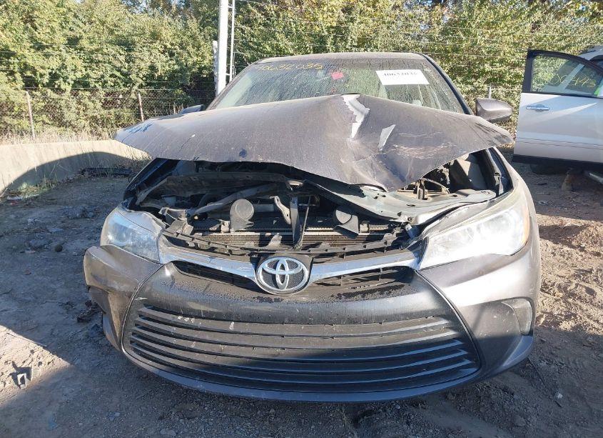 Photo 12 of 2015 Toyota Camry XLE (VIN 4T1BF1FK5FU884696)