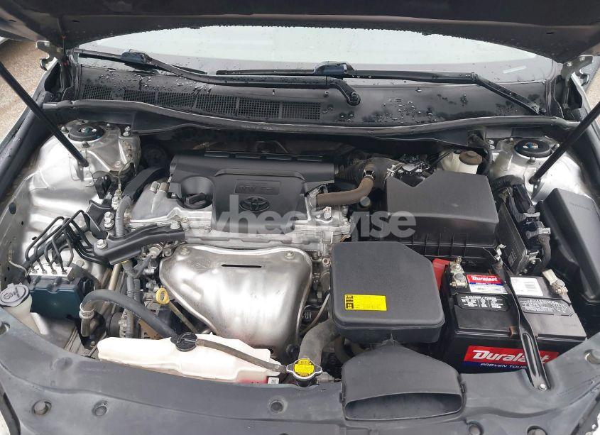 Photo 10 of 2015 Toyota Camry LE (VIN 4T1BF1FK5FU885296)