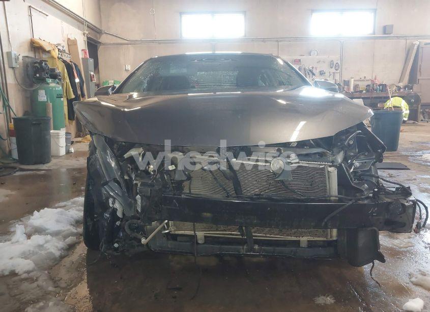 Photo 6 of 2015 Toyota Camry SE (VIN 4T1BF1FK5FU888716)