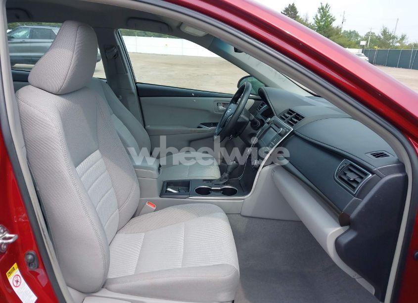 Photo 5 of 2015 Toyota Camry LE (VIN 4T1BF1FK5FU893222)