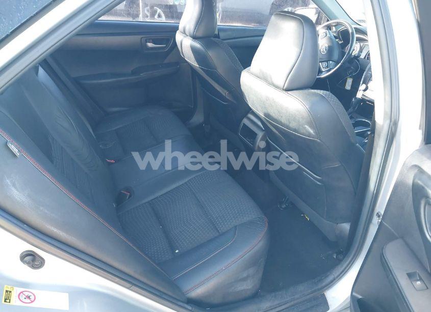 Photo 8 of 2015 Toyota Camry SE (VIN 4T1BF1FK5FU897304)