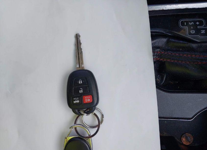 Photo 11 of 2015 Toyota Camry XSE (VIN 4T1BF1FK5FU902887)