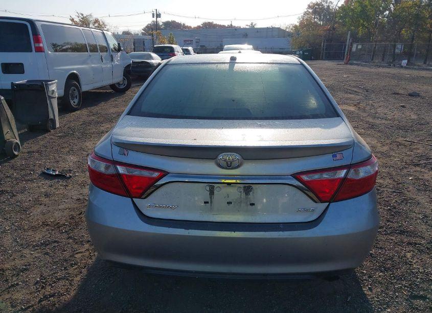 Photo 16 of 2015 Toyota Camry XSE (VIN 4T1BF1FK5FU902887)