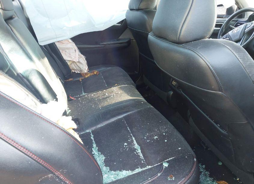 Photo 8 of 2015 Toyota Camry XSE (VIN 4T1BF1FK5FU902887)