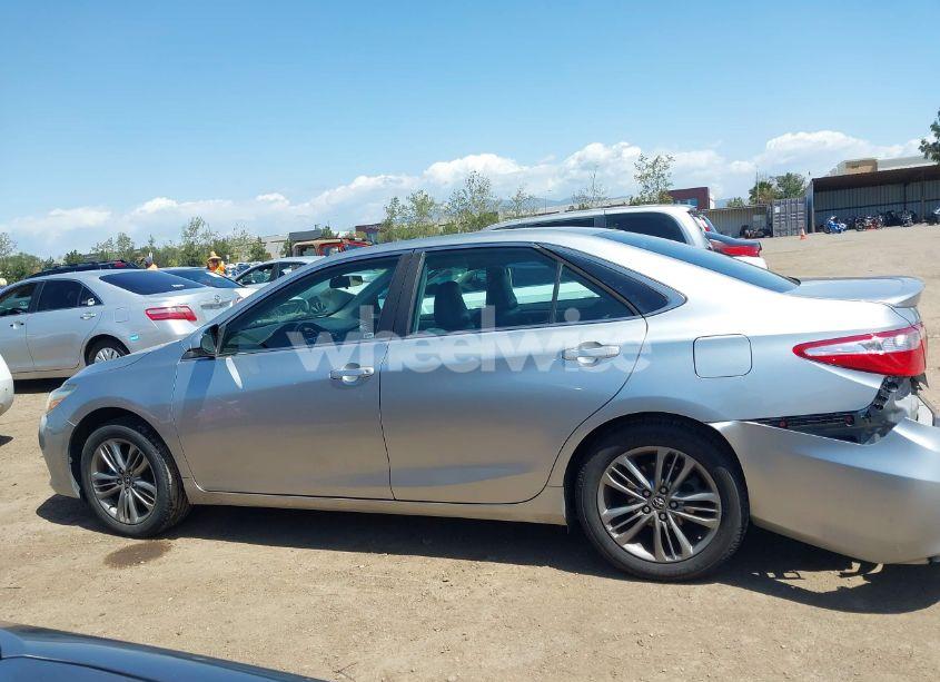 Photo 14 of 2015 Toyota Camry SE (VIN 4T1BF1FK5FU910908)