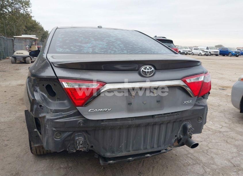 Photo 17 of 2015 Toyota Camry XSE (VIN 4T1BF1FK5FU924937)