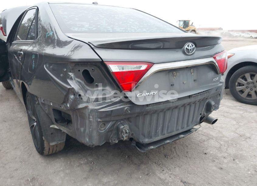Photo 6 of 2015 Toyota Camry XSE (VIN 4T1BF1FK5FU924937)