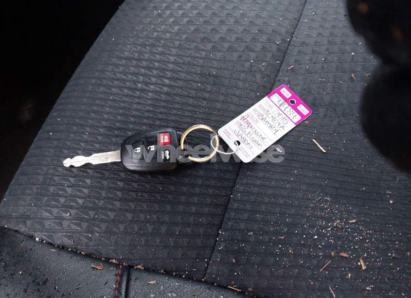 Photo 11 of 2015 Toyota Camry SE (VIN 4T1BF1FK5FU925523)