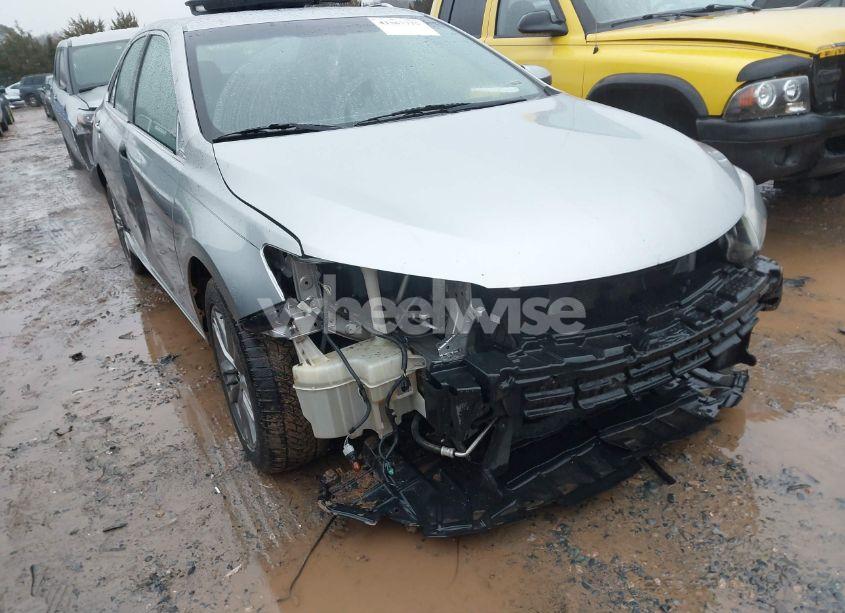 Photo 6 of 2015 Toyota Camry SE (VIN 4T1BF1FK5FU925523)