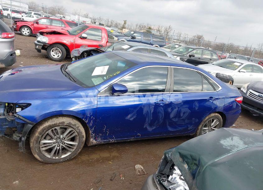 Photo 15 of 2015 Toyota Camry SE (VIN 4T1BF1FK5FU929166)