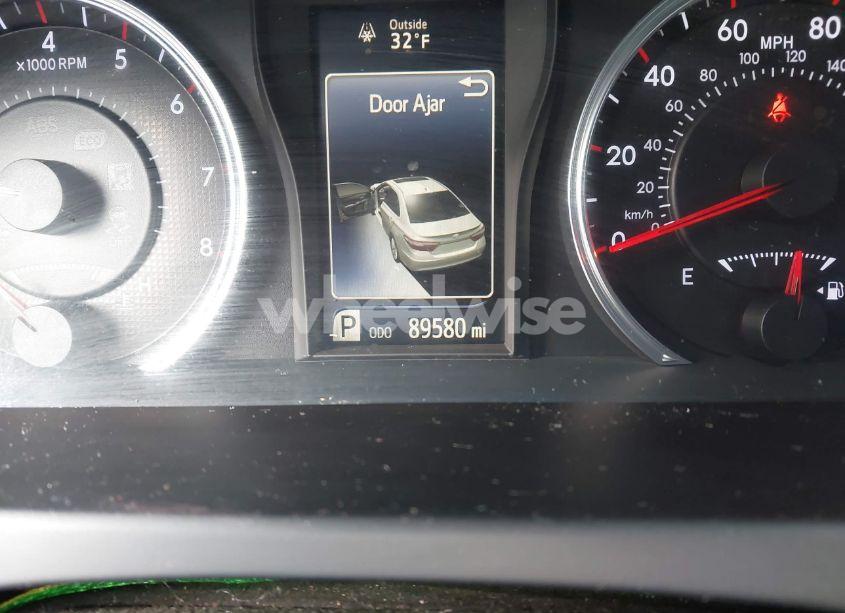 Photo 16 of 2015 Toyota Camry SE (VIN 4T1BF1FK5FU929166)