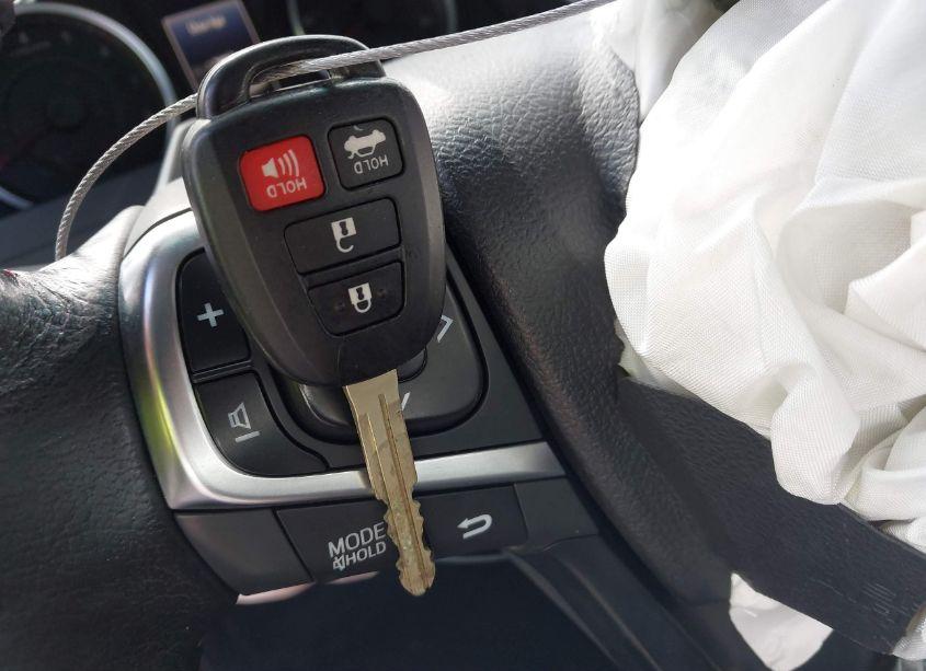 Photo 11 of 2015 Toyota Camry SE (VIN 4T1BF1FK5FU934013)