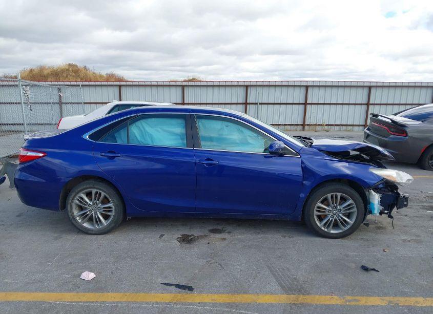 Photo 14 of 2015 Toyota Camry SE (VIN 4T1BF1FK5FU934013)
