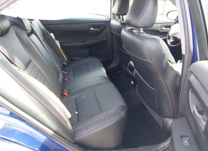 Photo 8 of 2015 Toyota Camry SE (VIN 4T1BF1FK5FU934013)