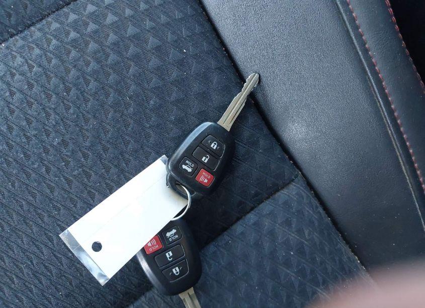 Photo 11 of 2015 Toyota Camry SE (VIN 4T1BF1FK5FU956237)