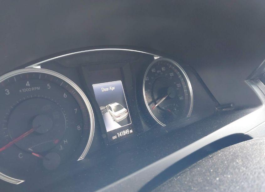 Photo 7 of 2015 Toyota Camry SE (VIN 4T1BF1FK5FU956237)