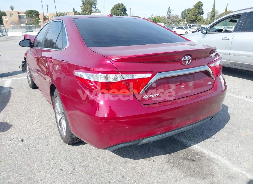 Photo 3 of 2015 Toyota Camry SE (VIN 4T1BF1FK5FU956903)