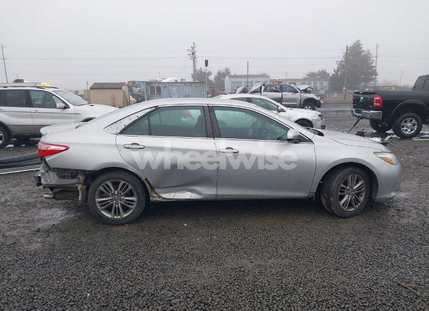 Photo 14 of 2015 Toyota Camry N/A (VIN 4T1BF1FK5FU962331)