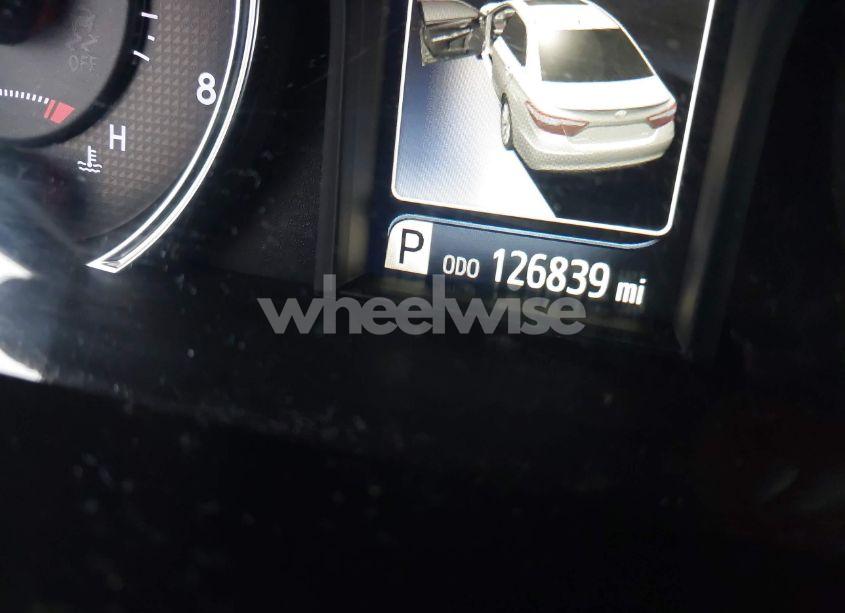 Photo 16 of 2015 Toyota Camry N/A (VIN 4T1BF1FK5FU962331)