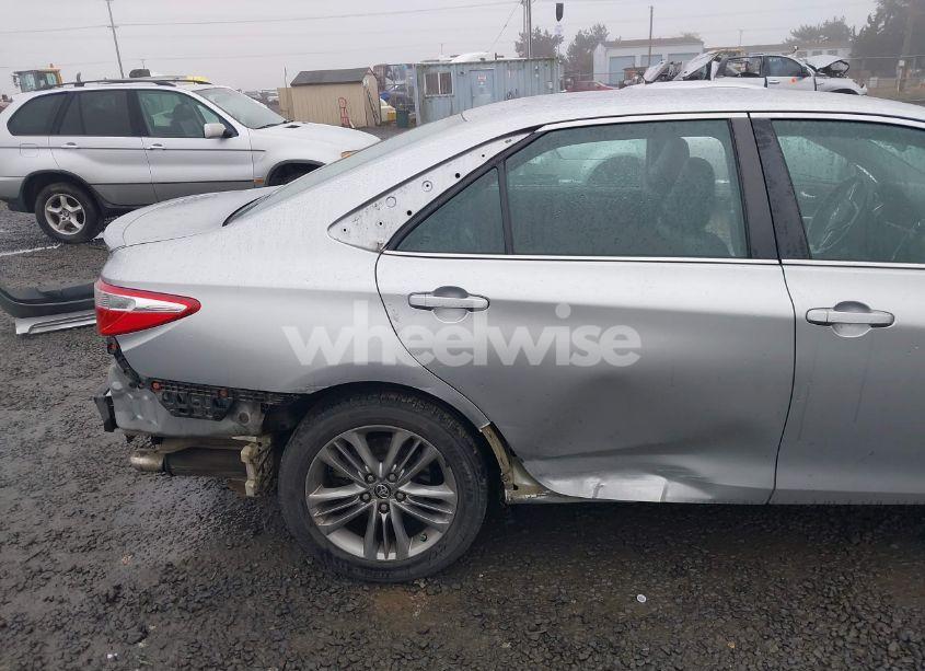 Photo 6 of 2015 Toyota Camry N/A (VIN 4T1BF1FK5FU962331)