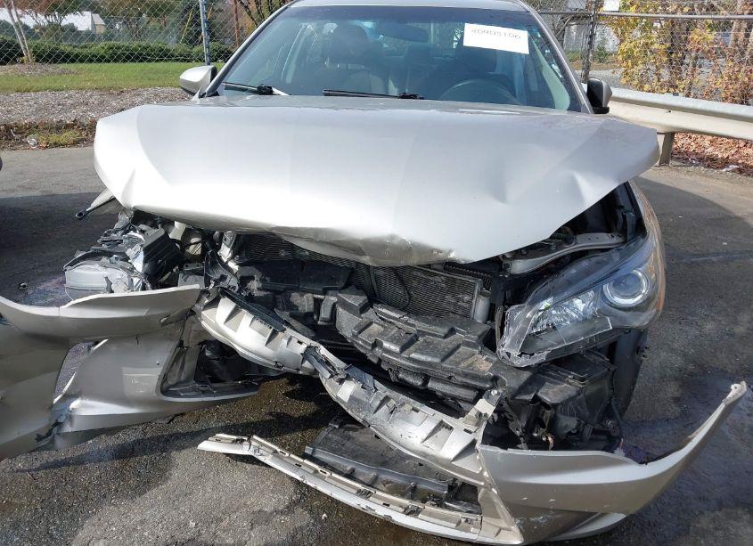 Photo 6 of 2015 Toyota Camry SE (VIN 4T1BF1FK5FU984846)