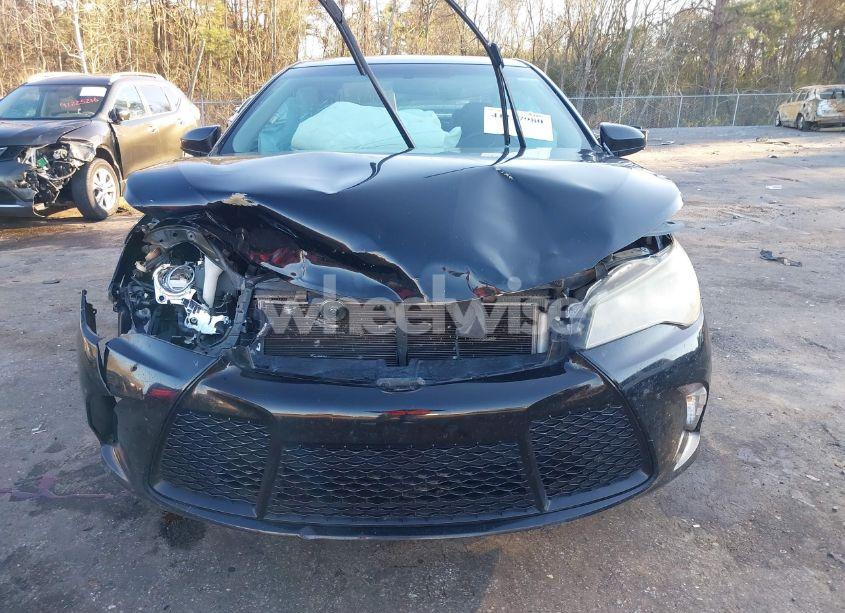 Photo 6 of 2015 Toyota Camry SE (VIN 4T1BF1FK5FU994888)