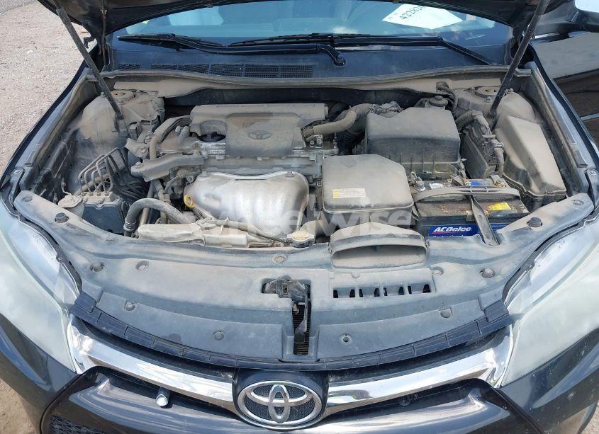 Photo 10 of 2015 Toyota Camry SE (VIN 4T1BF1FK5FU998018)