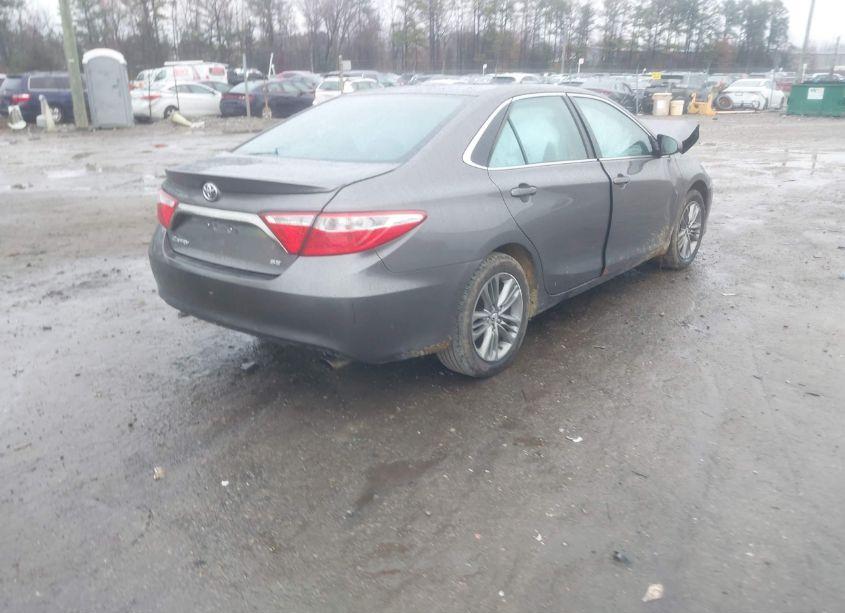 Photo 4 of 2016 Toyota Camry SE (VIN 4T1BF1FK5GU119585)