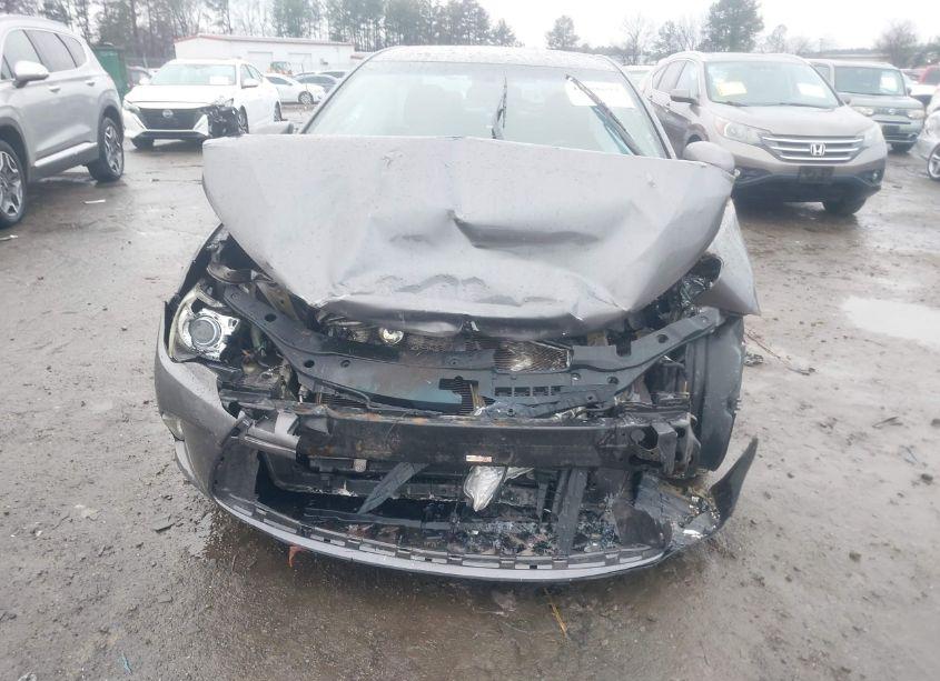 Photo 6 of 2016 Toyota Camry SE (VIN 4T1BF1FK5GU119585)