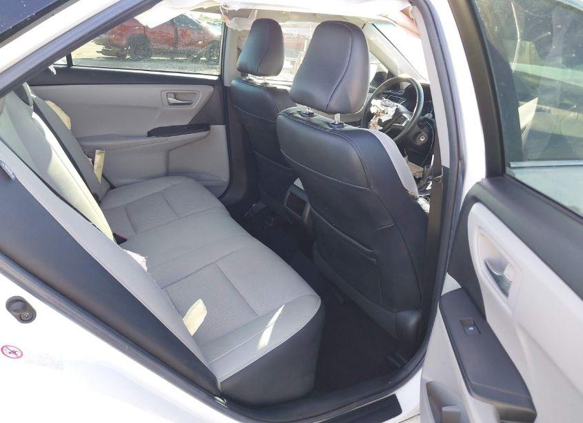 Photo 8 of 2016 Toyota Camry SE (VIN 4T1BF1FK5GU120400)