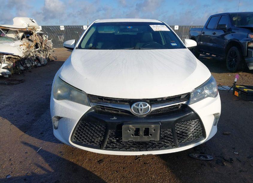 Photo 12 of 2016 Toyota Camry SE (VIN 4T1BF1FK5GU128125)