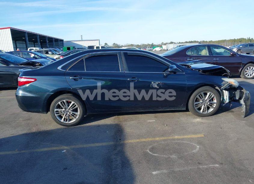Photo 13 of 2016 Toyota Camry SE (VIN 4T1BF1FK5GU130814)
