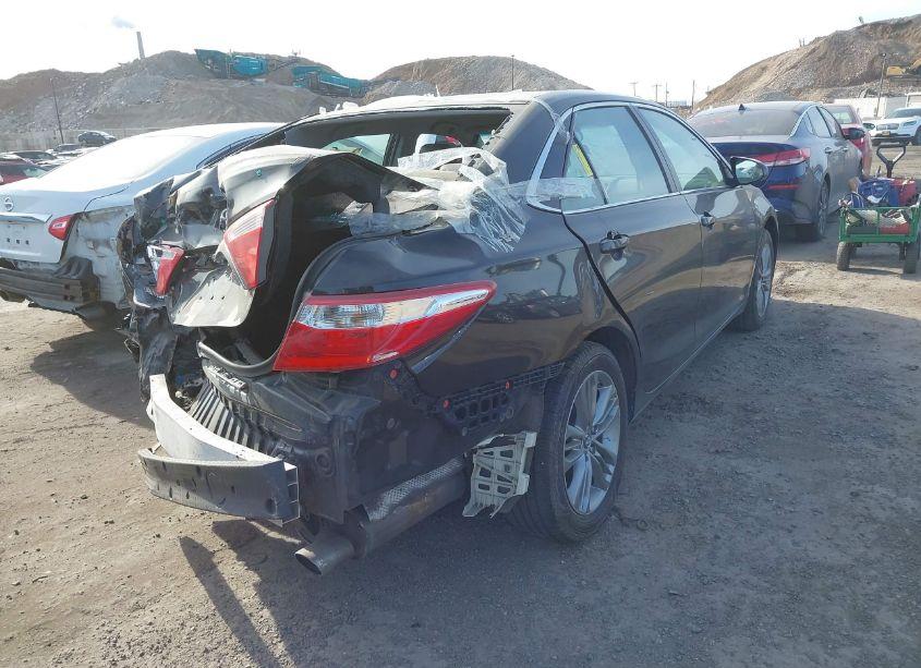 Photo 4 of 2016 Toyota Camry SE (VIN 4T1BF1FK5GU136449)