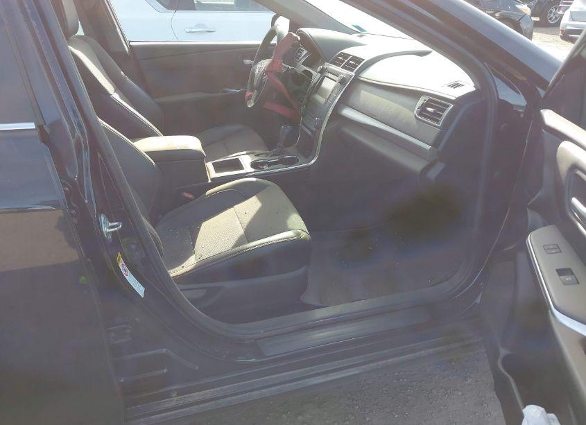 Photo 5 of 2016 Toyota Camry SE (VIN 4T1BF1FK5GU136449)