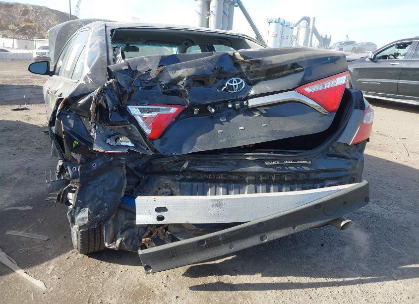 Photo 6 of 2016 Toyota Camry SE (VIN 4T1BF1FK5GU136449)