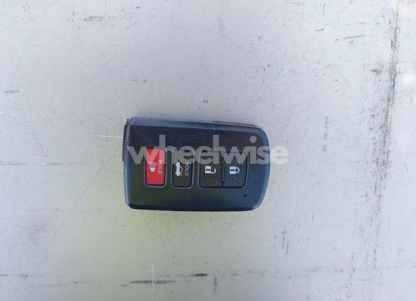 Photo 11 of 2016 Toyota Camry SE (VIN 4T1BF1FK5GU143918)