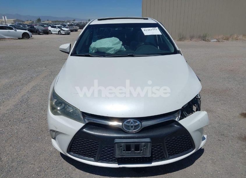 Photo 13 of 2016 Toyota Camry SE (VIN 4T1BF1FK5GU143918)