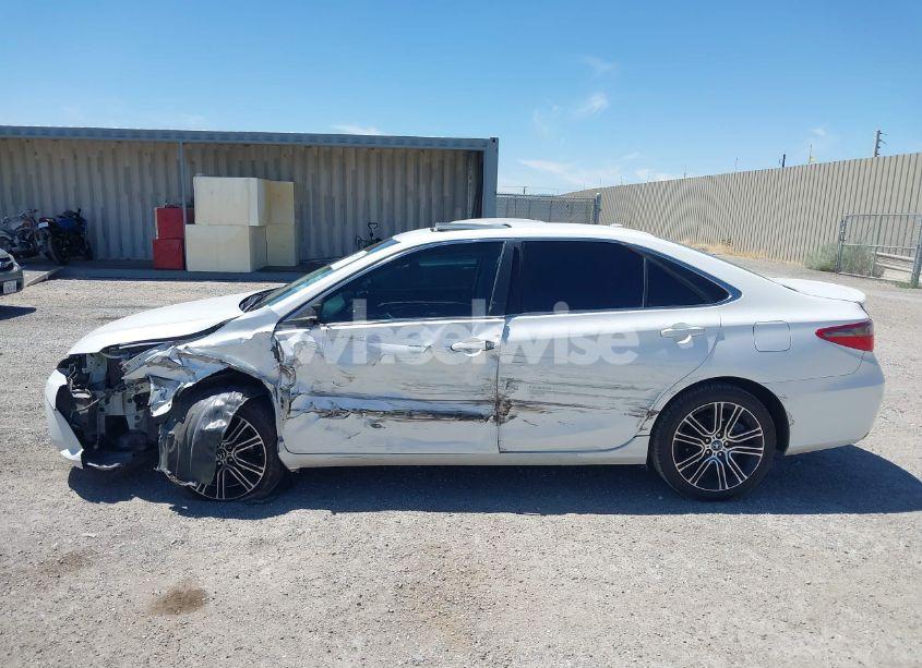 Photo 15 of 2016 Toyota Camry SE (VIN 4T1BF1FK5GU143918)