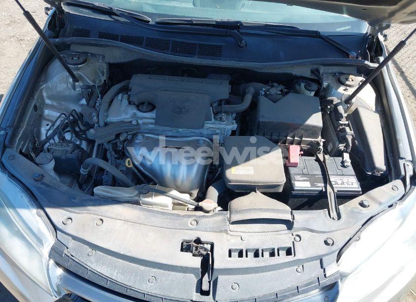 Photo 10 of 2016 Toyota Camry SE (VIN 4T1BF1FK5GU152635)