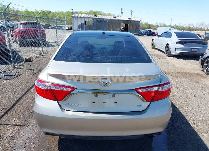 Photo 16 of 2016 Toyota Camry SE (VIN 4T1BF1FK5GU152635)